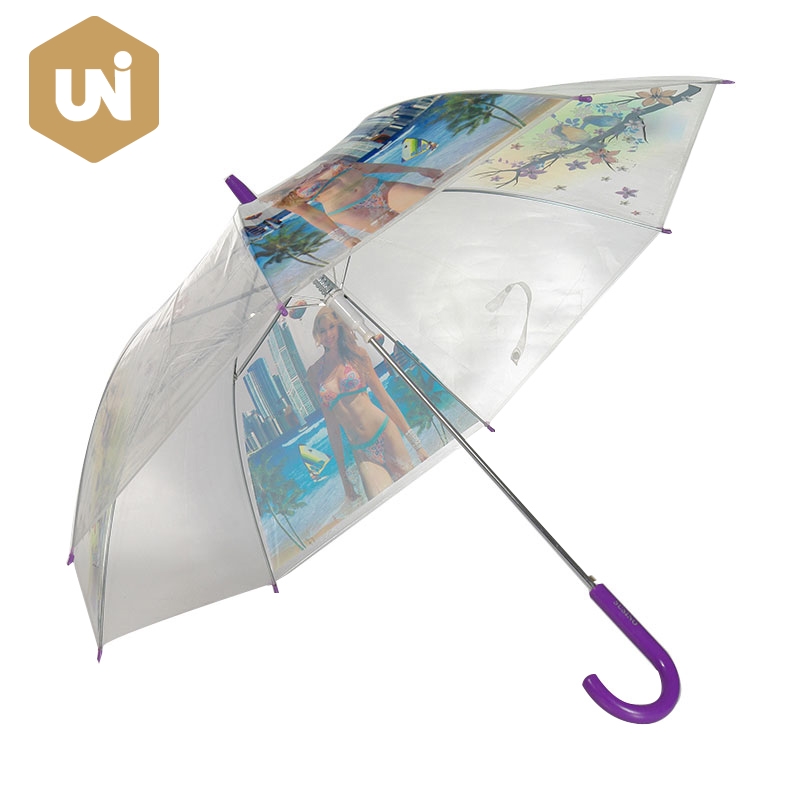 Kid's Umbrella သည် ကလေးများကို ဘေးကင်းပြီး ခြောက်သွေ့နေစေရန် ကူညီပေးသည်။